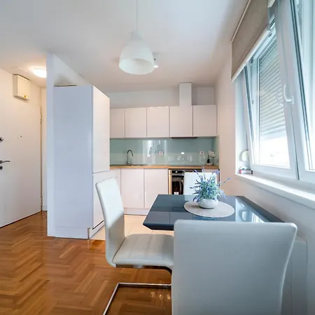Mirjam Apartamento *